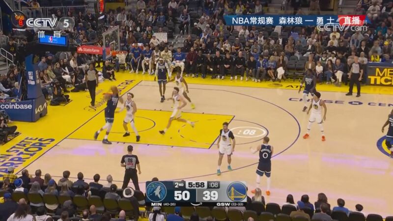 黄蜂VS76人直播在线观看